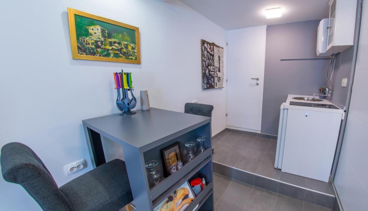Studio Gallery Мостар Екстериор снимка